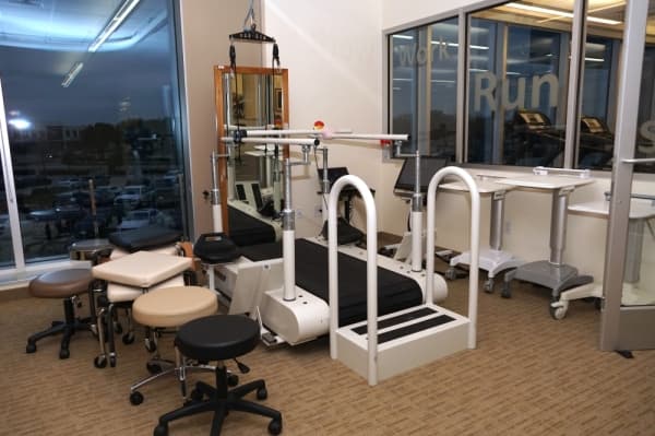 The facility offers specialized equipment for those who are recovering from brain injuries. (Gavin Pugh/Community Impact Newspaper)