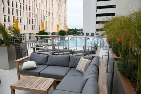 PHOTOS: Renovation transforms medical landmark into mid-century modern hotel
