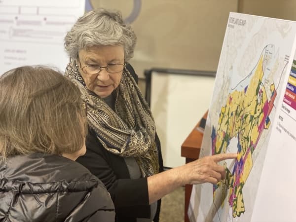 Open house seeks resident input on Lakeway's near-complete 20-year comprehensive plan