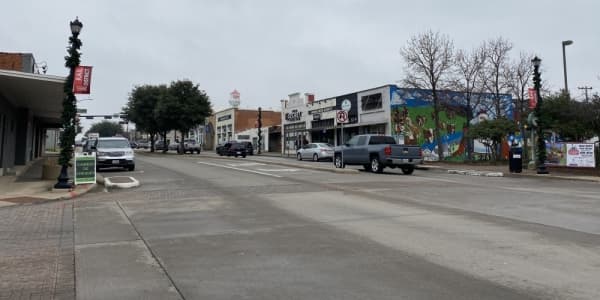 Part of the downtown master plan, this Main Street project, which is in its design phase, plans to replace the existing raised median with a two-way continuous left-turn lane, modify the road’s cross-section and increase sidewalk widths. (Elizabeth Ucles/Community Impact Newspaper)