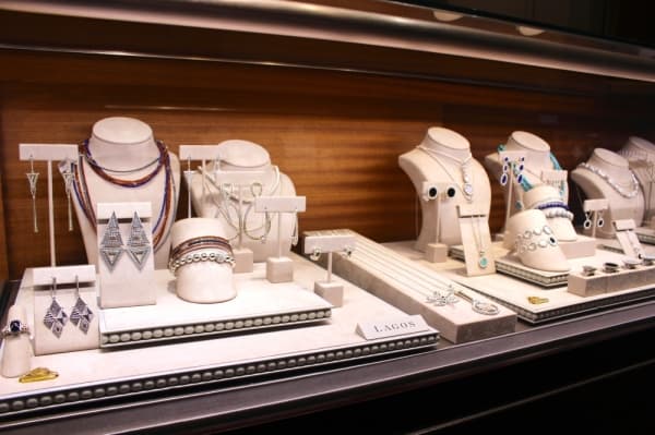The store offers a products from several jewelry designers based around gold, silver, diamonds and a variety of colored gems. (Ben Thompson/Community Impact Newspaper)