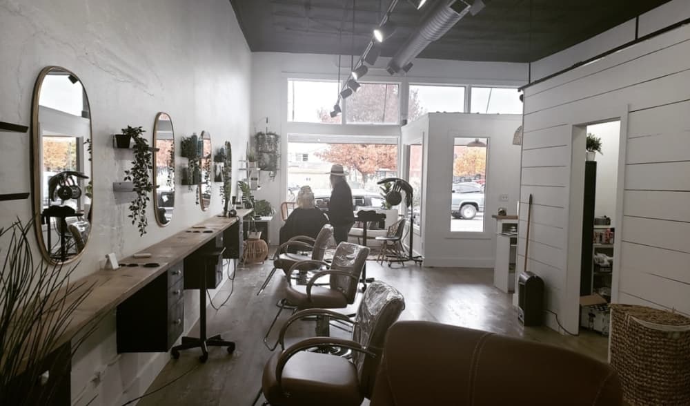 New hair and nail salon called The Collaboration Room now open in downtown McKinney