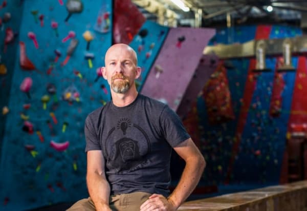 Longstanding indoor rock climbing gym Stone Moves closes on FM 1960