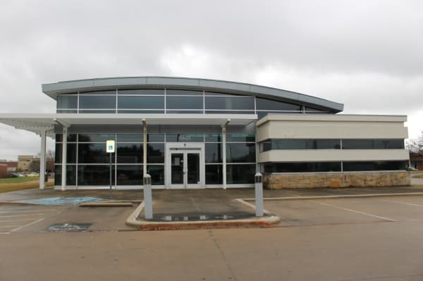 This building will become the new Colleyville Business Center and offer educational spaces, conference rooms and coworking. (Miranda Jaimes/Community Impact Newspaper)