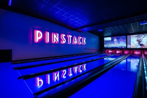 Entertainment venue Pinstack opens in North Austin