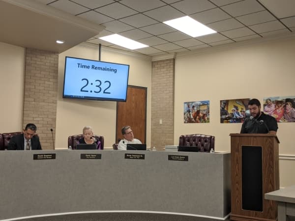 Texas residents speak out against dangerous animals ordinance at Tomball City Council meeting
