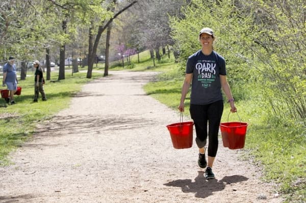 March 7
It’s My Park Day
The Austin Parks Foundation’s springs cleanup event takes place at parks across the city of Austin, with over 3,000 participants in the fall 2019 cleanup. Volunteer opportunities for specific parks or projects can be found online. Times vary. Free. Locations vary. 512-477-1566. www.austinparks.org/impd
(Courtesy Austin Parks Foundation)