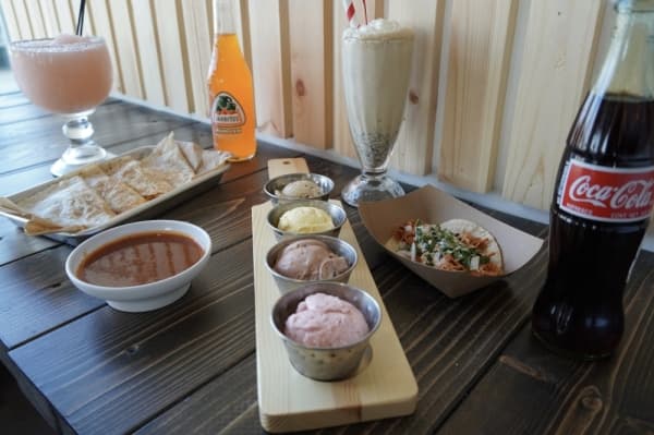 Casa Del Bro Mexican Grill & Creamery serving food, ice cream, margaritas in West Frisco