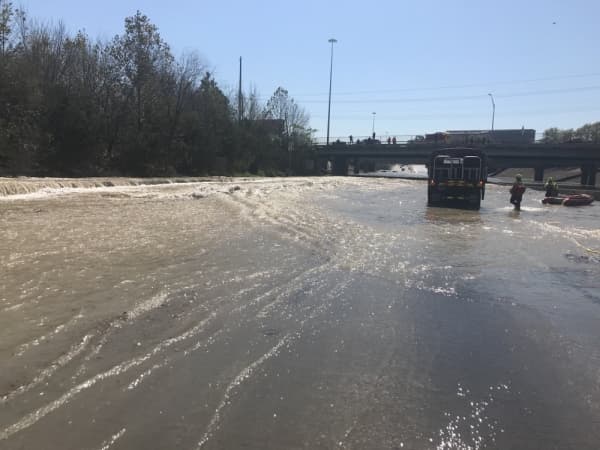 Houston officials urge residents to conserve water use while main break is resolved