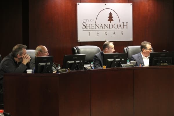 Shenandoah City Council discusses Toddler Park parking spaces