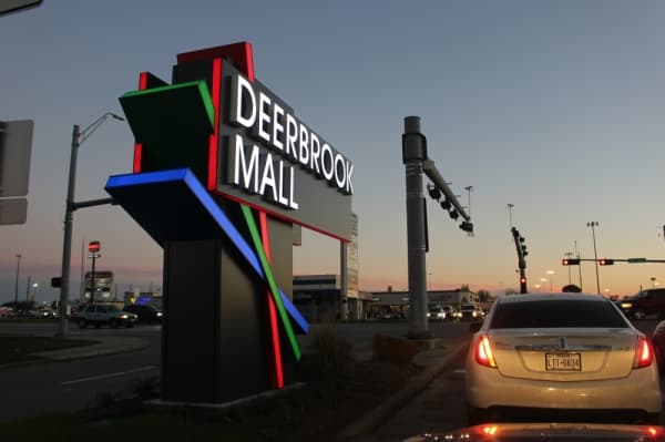 Deerbrook Mall investment brings new tenants, designs
