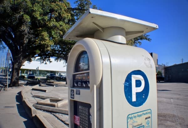 Washington Avenue corridor parking district approves 25% rate hike for weekend evenings