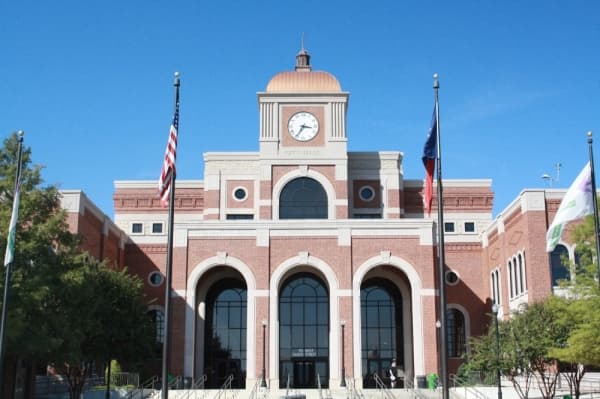 Lewisville City Council cancels May election