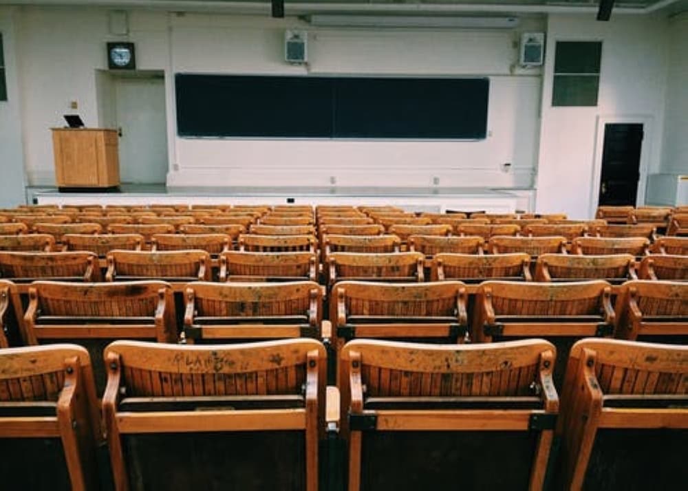 UPDATE: Houston universities extending breaks, switching online to help prevent spread of coronavirus