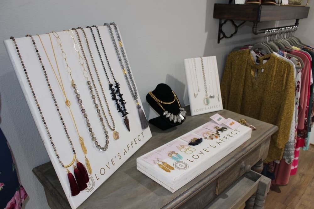 Luxie Plum moves to new location in Friendswood