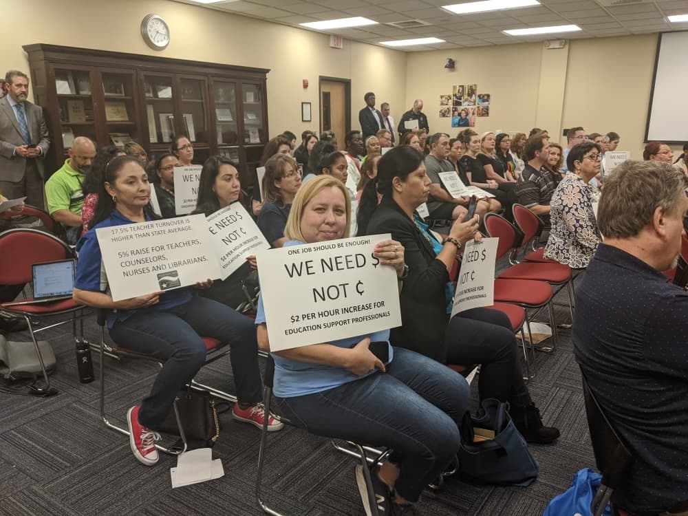 Pflugerville ISD trustees approve minimum 3% pay increase for all staff