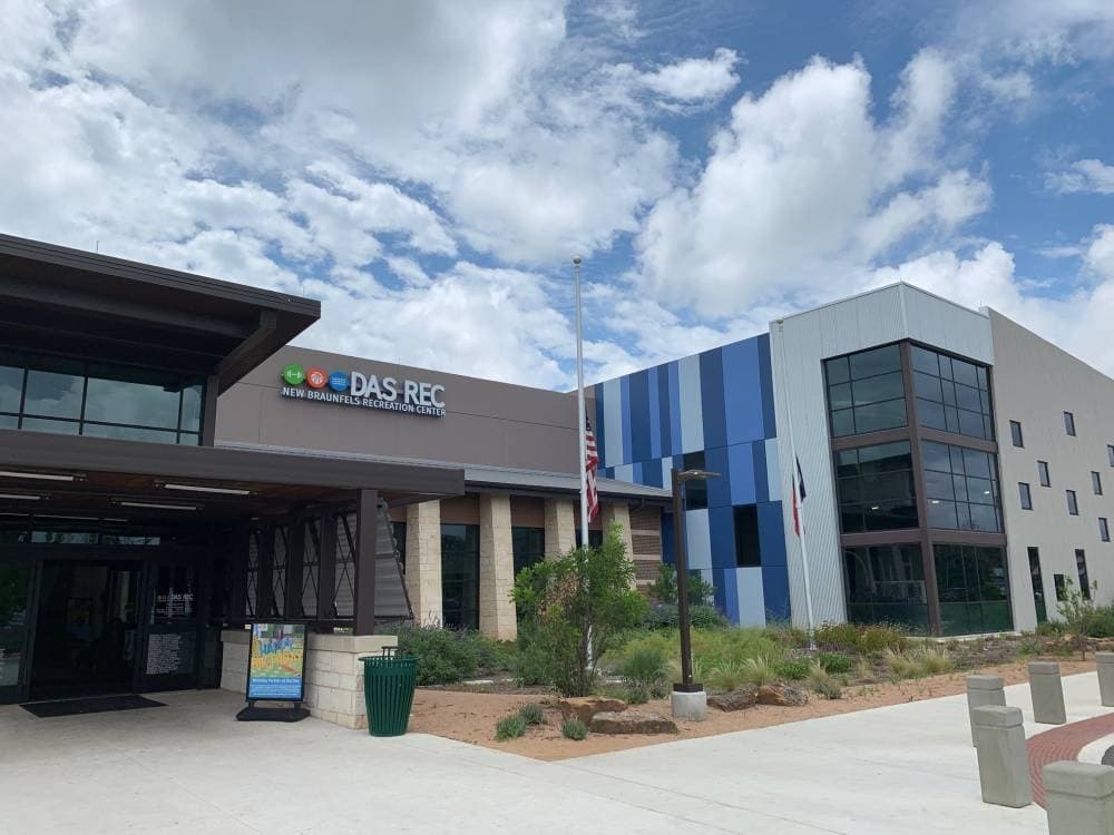 Das Rec, New Braunfels Rec Center and Public Library, and Westside Community Center closed to minimize coronavirus risk