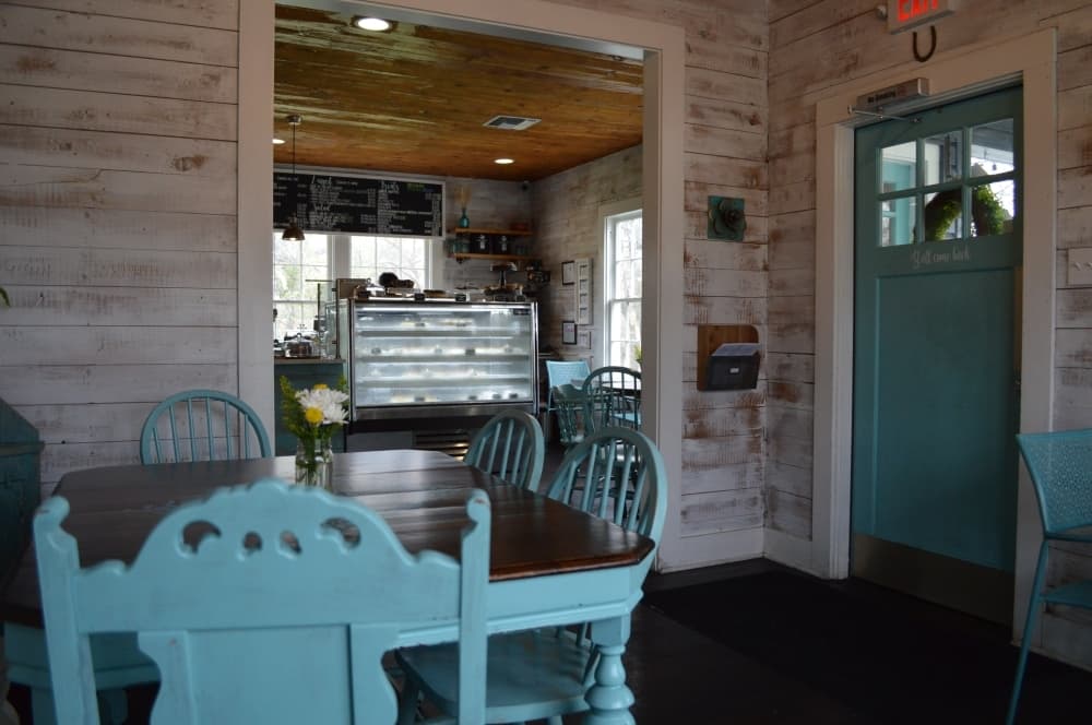 Casa Costa Bake Shop in Leander plans to add curbside service and continue online orders in addition to its regular service. (Taylor Girtman/Community Impact Newspaper)