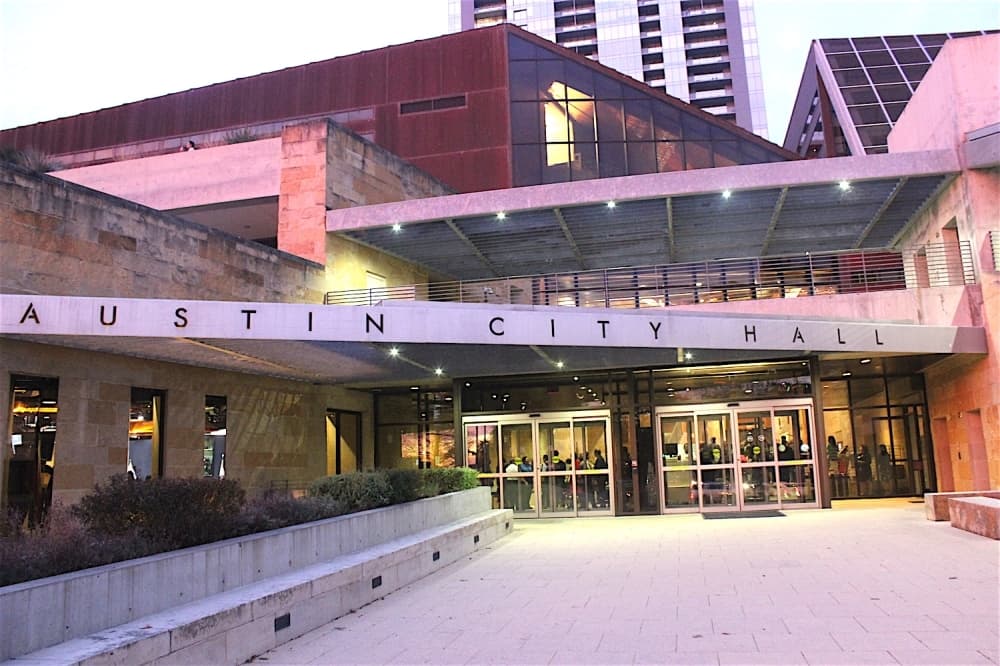 Austin City Hall notebook: Council members vote to settle police brutality lawsuit, protect bees and address 6th St. safety