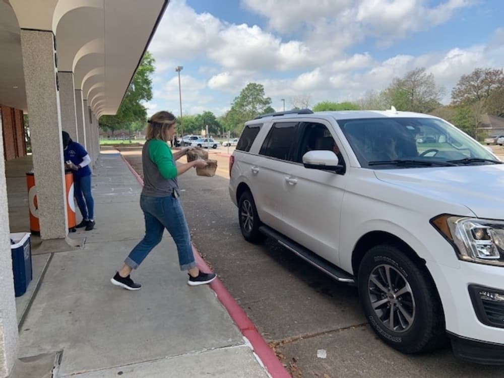 Clear Creek ISD to close through April 10 to mitigate spread of COVID-19, will offer free drive-through lunches during closure