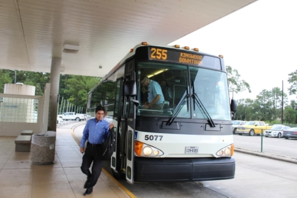 METRO limits bus capacity, will stop collecting fares in response to coronavirus