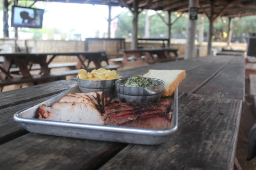 Metcalf Barbecue (Olivia Aldridge/Community impact Newspaper)