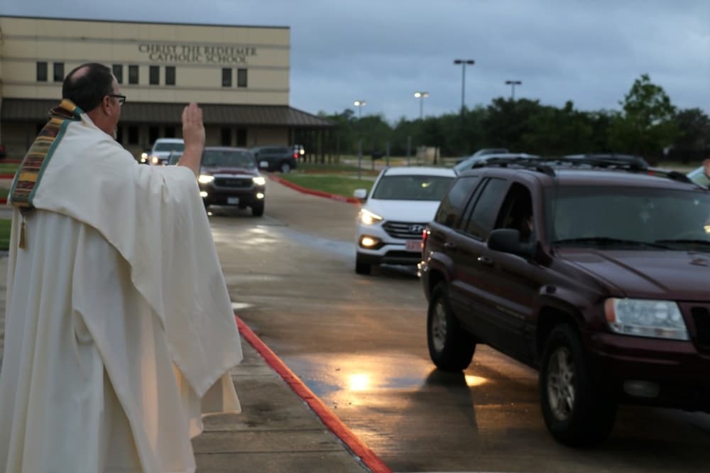 Religious leaders ‘not afraid’ as Cy-Fair churches acclimate to coronavirus restrictions
