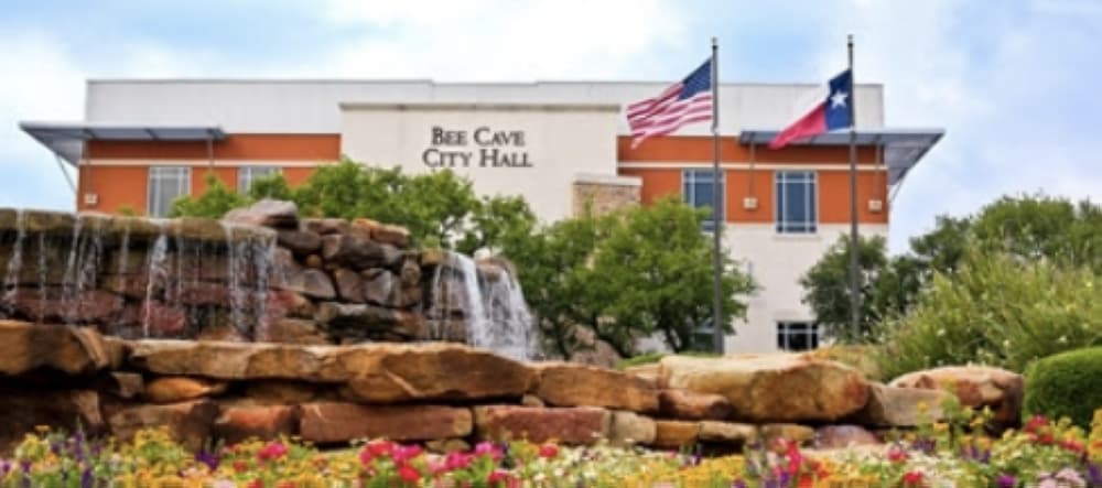 Bee Cave officials postpone choosing contractor for City Hall remodel