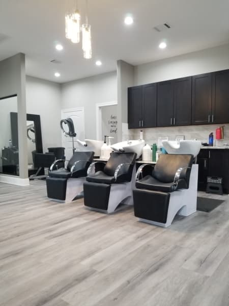 Salon Victoria Make-up and Hair Lounge relocates within Katy area