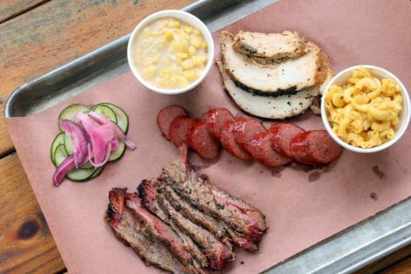 LIVE UPDATES: Here are restaurants in Northwest Austin that are offering takeout, curbside pickup and delivery