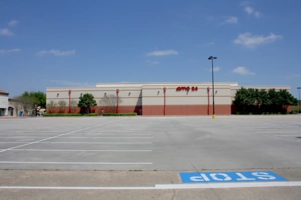Movie theaters such as AMC at Willowbrook are temporarily closed. (Danica Smithwick/Community Impact Newspaper)