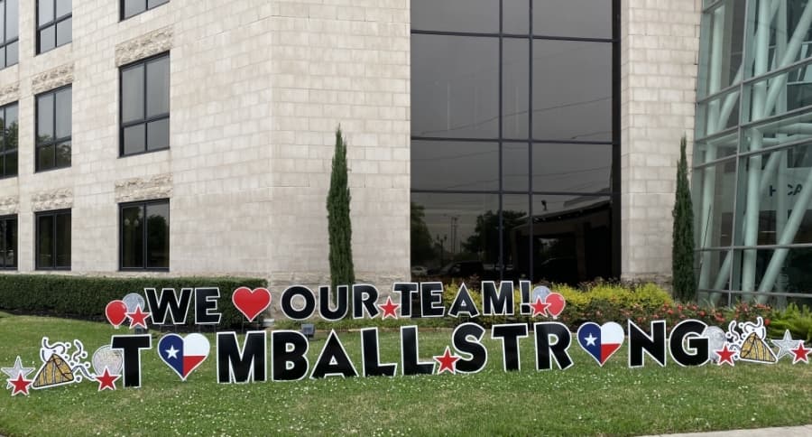 Celebrating amid social distancing: Tomball Yard Greetings finds itself busy during outbreak