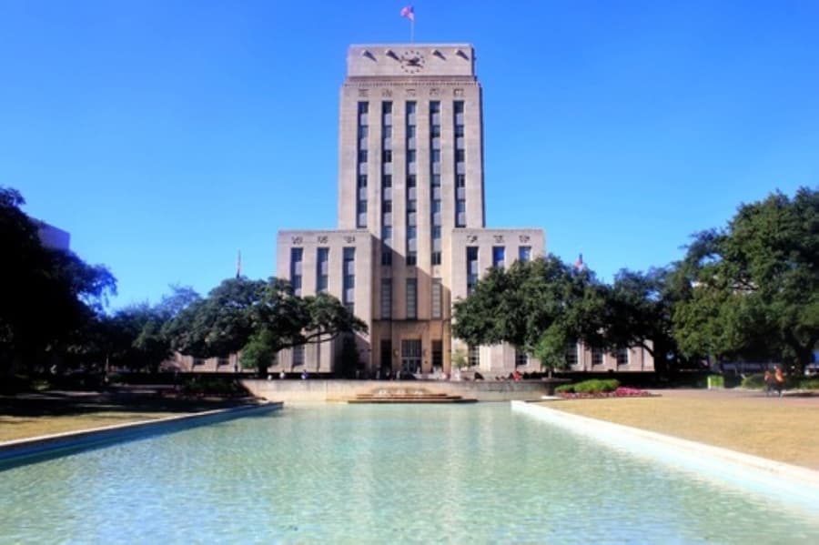 If a coronavirus recession mirrors 2008 conditions, Houston could lose $100 million in tax revenue