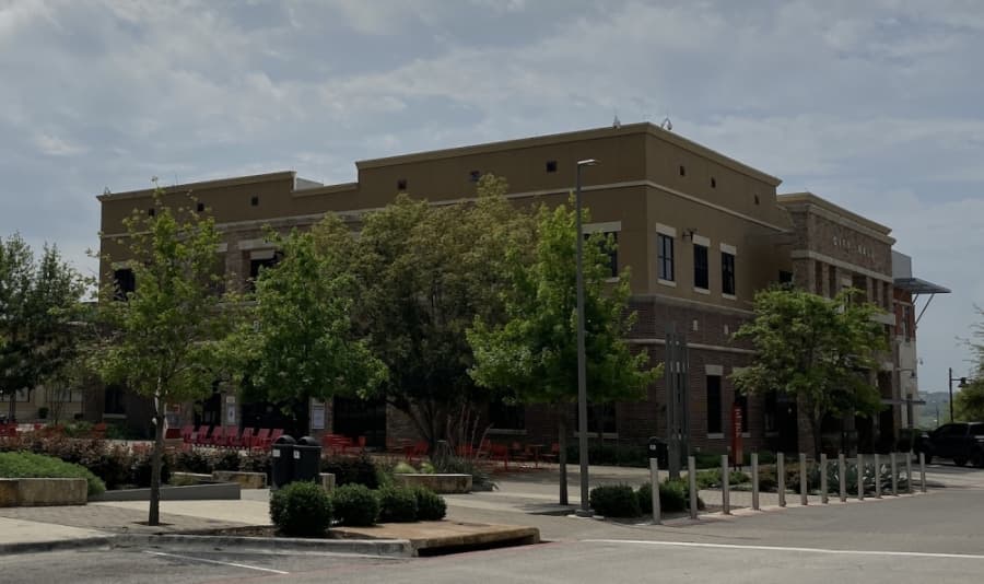 Bee Cave officials examining plan to assist local small businesses amid coronavirus