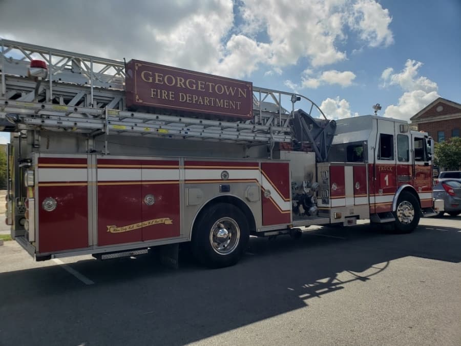 City turns tennis center into quarantine space for 3 Georgetown firefighters exposed to virus