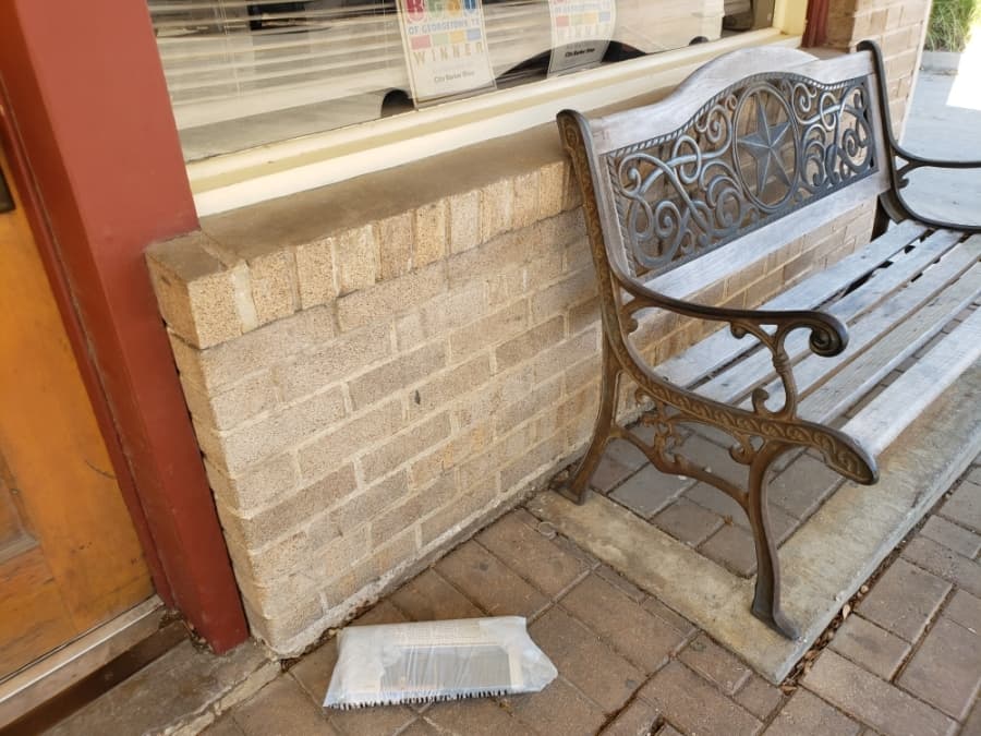 The Georgetown Square was quiet April 1 as people were ordered to stay home during the coronavirus pandemic. (Ali Linan/Community Impact Newspaper)