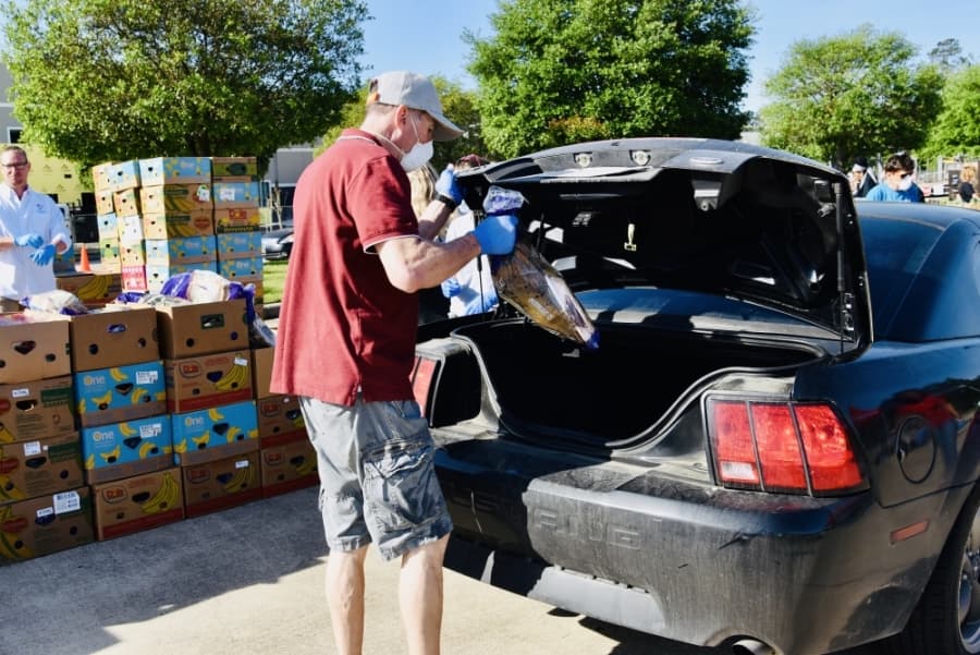 ExxonMobil makes $250,000 donation to local food banks