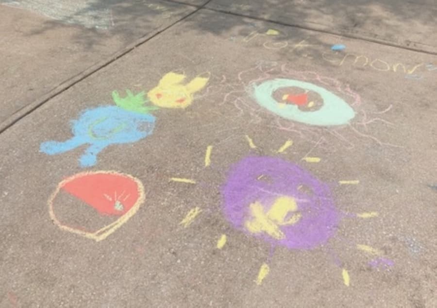 Lakeway to hold 'Chalk Your Walk' event