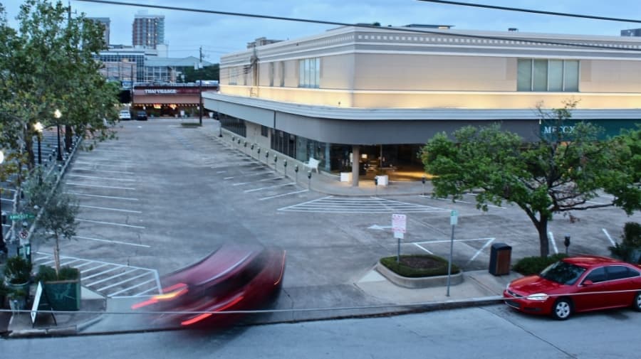 Bellaire, Meyerland and West U businesses feel the brunt of social distancing measures