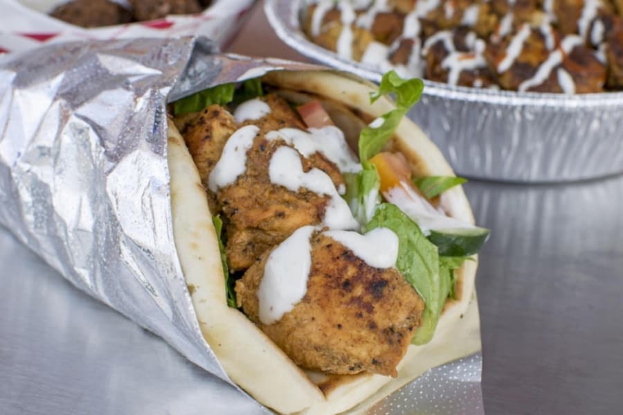 Zatar will offer items including chicken kebabs. (Courtesy LDWW Group)
