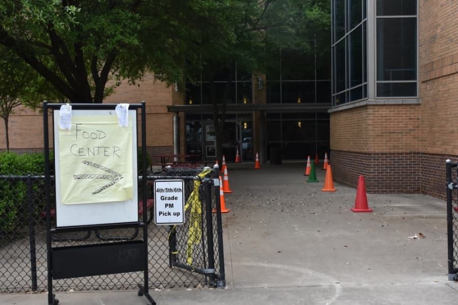 Meals can be picked up at 25 sites throughout the district, including Audelia Creek Elementary School. (Makenzie Plusnick/Community Impact Newspaper)