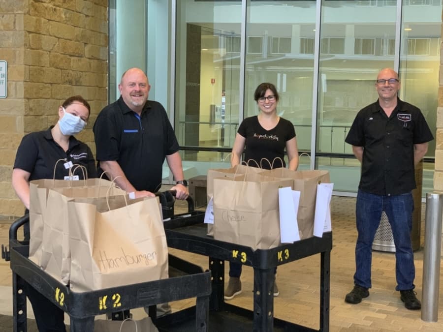Hopdoddy donating burgers to health care workers, Pathway Vet Alliance encourages vets to donate ventilators and more business efforts to lift up the Austin community