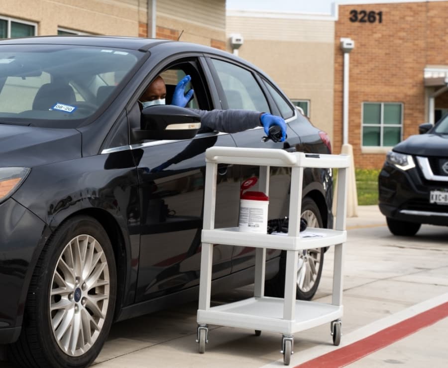Leander ISD adds more dates to pick up Chromebooks for remote learning
