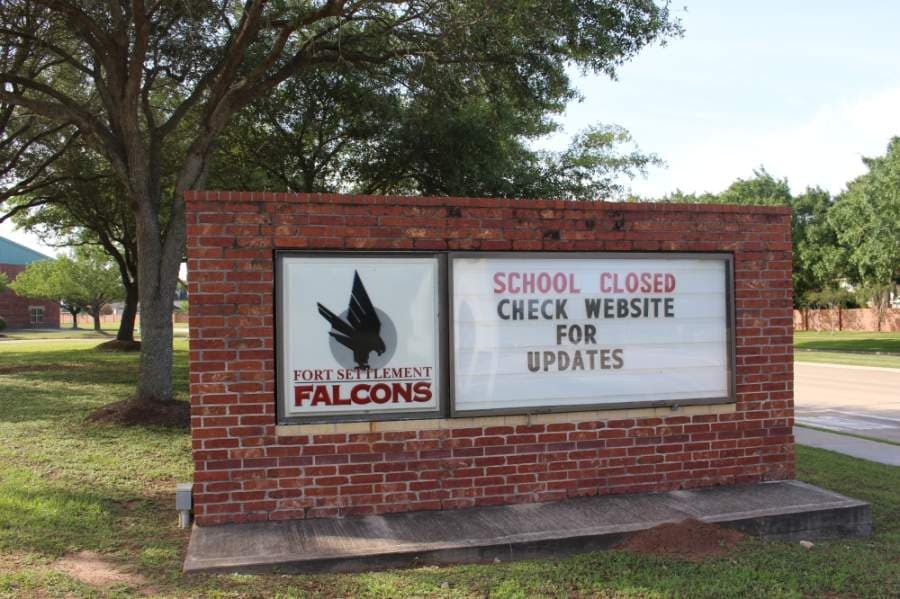 The marquee sign at Fort Settlement Middle School. (Claire Shoop/Community Impact Newspaper)
