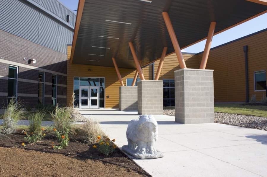 Hutto ISD encourages community unity, provides counseling resources during coronavirus outbreak