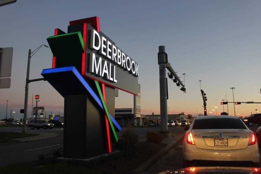 Some Deerbrook Mall stores to reopen, offer retail to go amid coronavirus