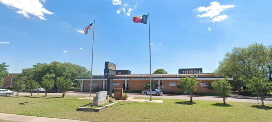 More than 1,000 books distributed to Austin families April 27 at Navarro Early College High School