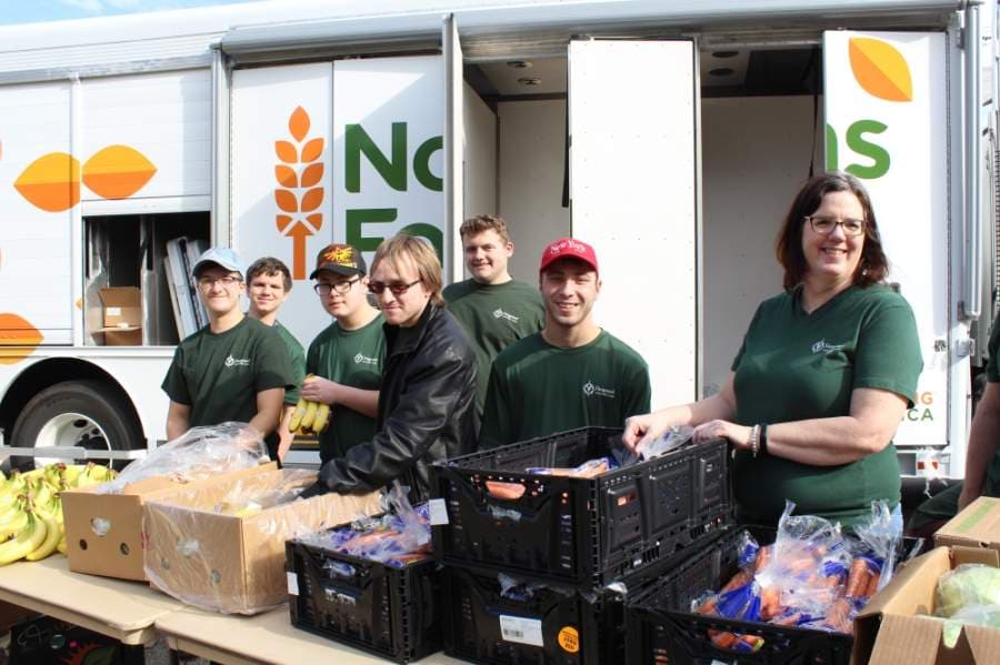 North Texas Food Bank partners with Plano ISD to hold mobile pantry May 5 for area families