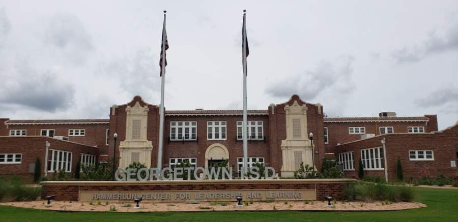 Graduation parade, hot spots available and May 1 holiday: 3 things happening in Georgetown ISD this week