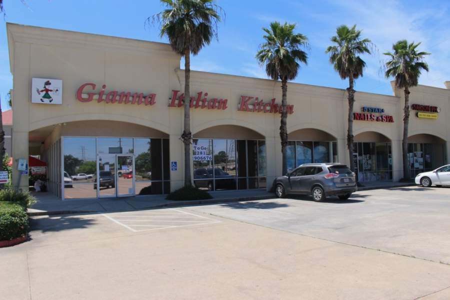 Dining in: Tomball, Magnolia restaurants have mixed feelings about eased coronavirus restrictions